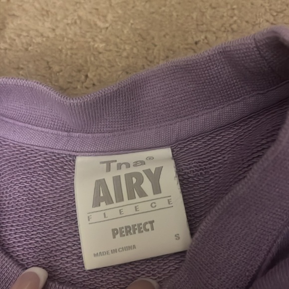 Aritzia crew neck! - Picture 2 of 2